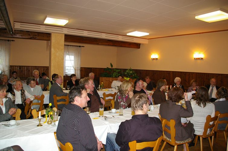 Mina 80.Geburtstag 059.JPG
